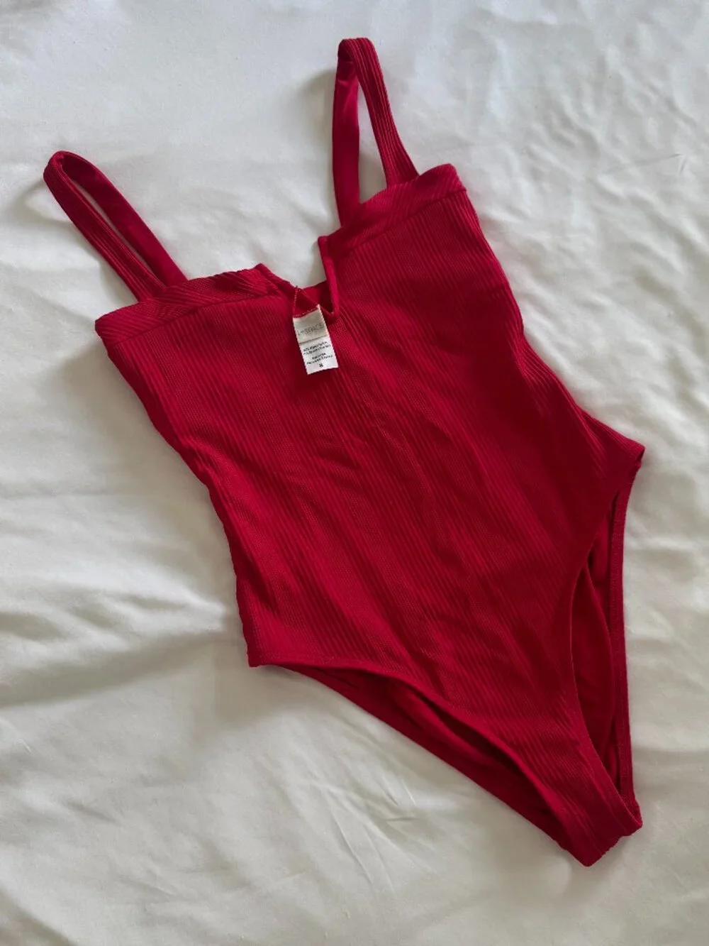 l*space Red Ribbed One-Piece Swimsuit - Picture 5 of 7